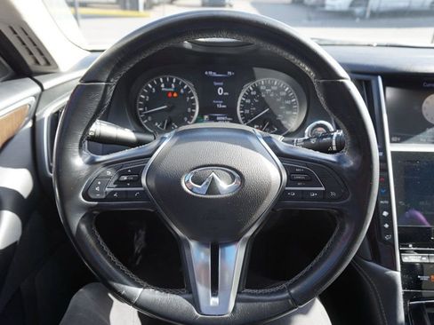 Used 2018 INFINITI Q50 Luxe w/ Cargo Package (L95) RWD image 23