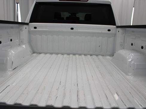 Used 2022 GMC Sierra 1500 SLE AWD/4WD image 23