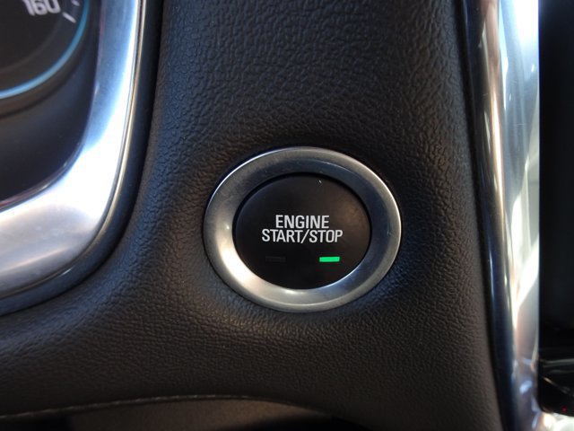 Used 2023 Chevrolet Traverse LT FWD image 28