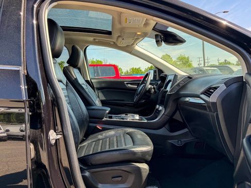Used 2023 Ford Edge SEL w/ Convenience Package AWD/4WD image 11