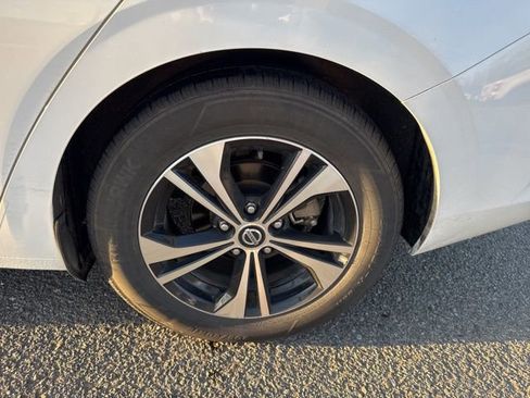 Used 2023 Nissan Sentra SV image 12