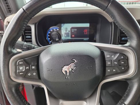 Used 2022 Ford Bronco Wildtrak AWD/4WD image 22