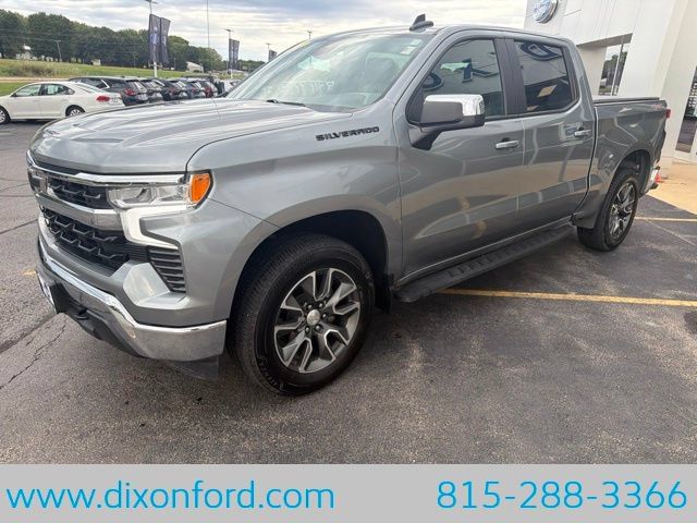Used 2023 Chevrolet Silverado 1500 LT w/ Leather Package AWD/4WD image 3
