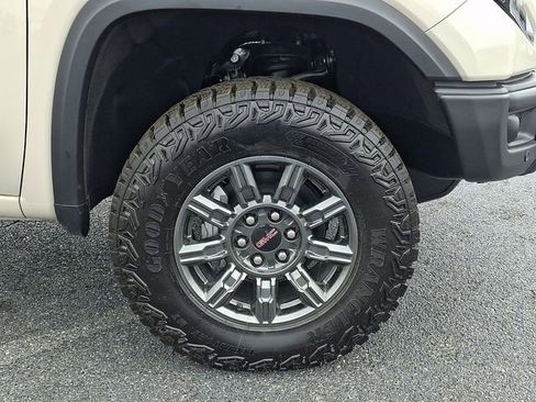 New 2026 GMC Sierra 1500 AT4X AWD/4WD image 6