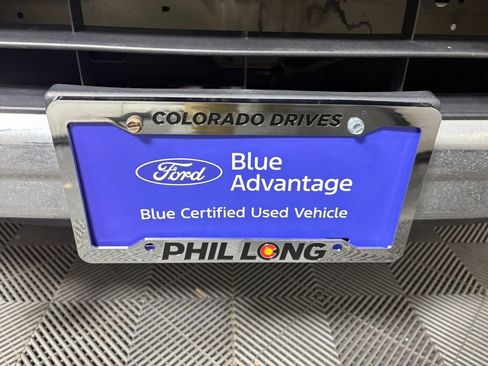 Used 2017 Nissan Titan SV image 9