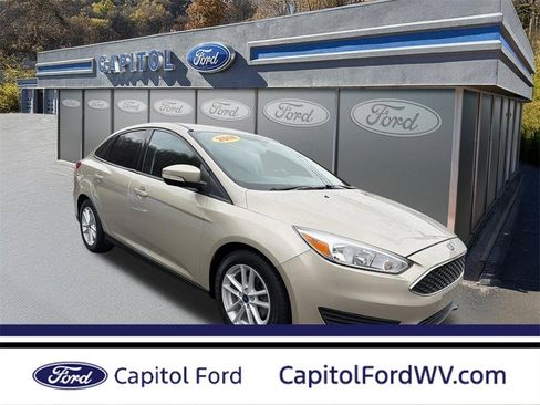 Used 2018 Ford Focus SE w/ Cold Weather Package image 1