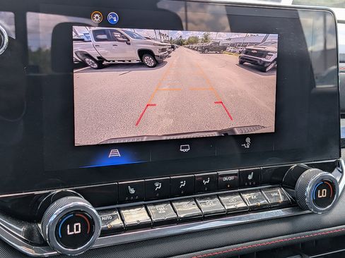 Certified 2025 Chevrolet Colorado Z71 AWD/4WD image 19