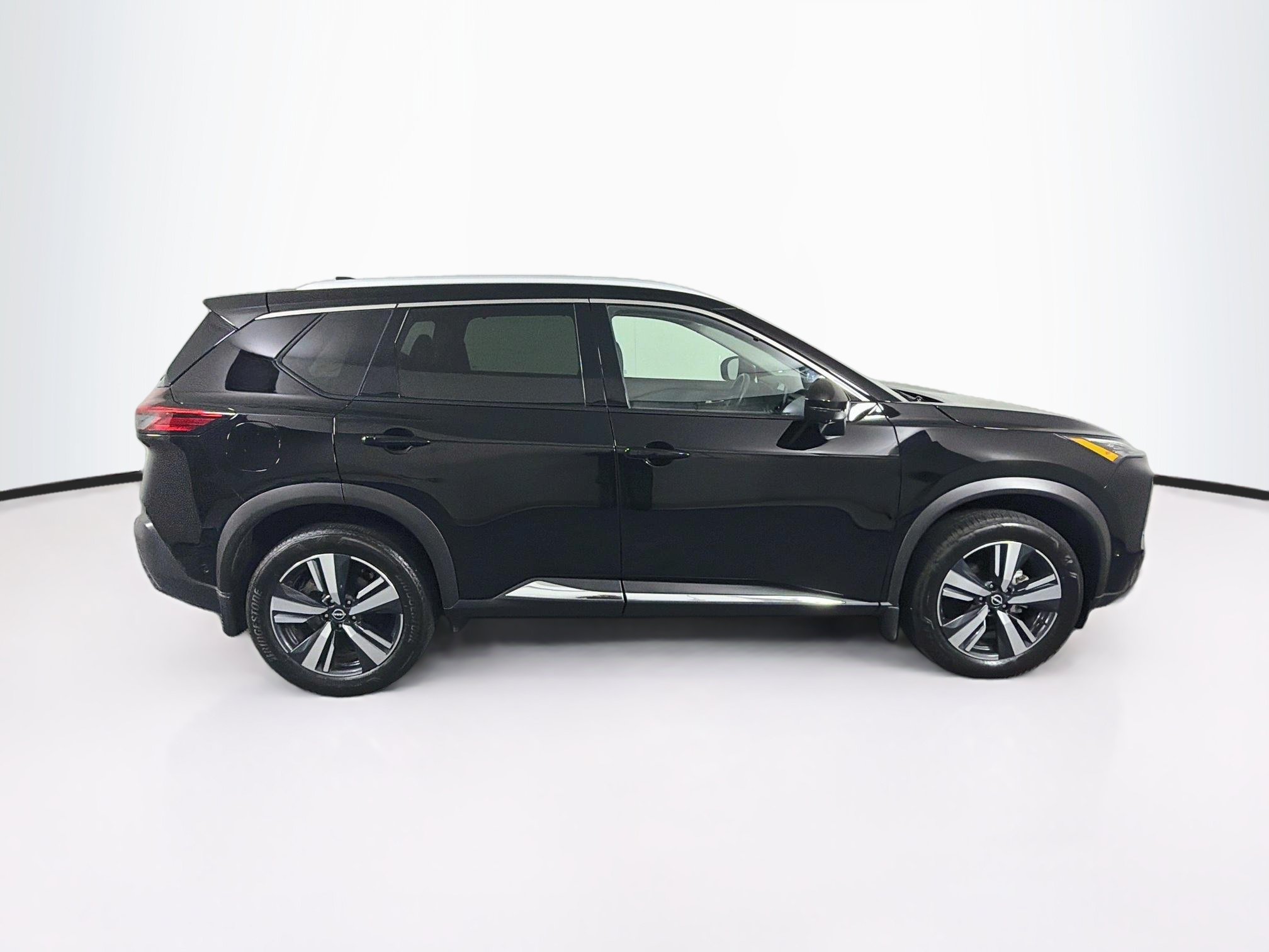 Used 2023 Nissan Rogue SL w/ SL Premium Package FWD image 10