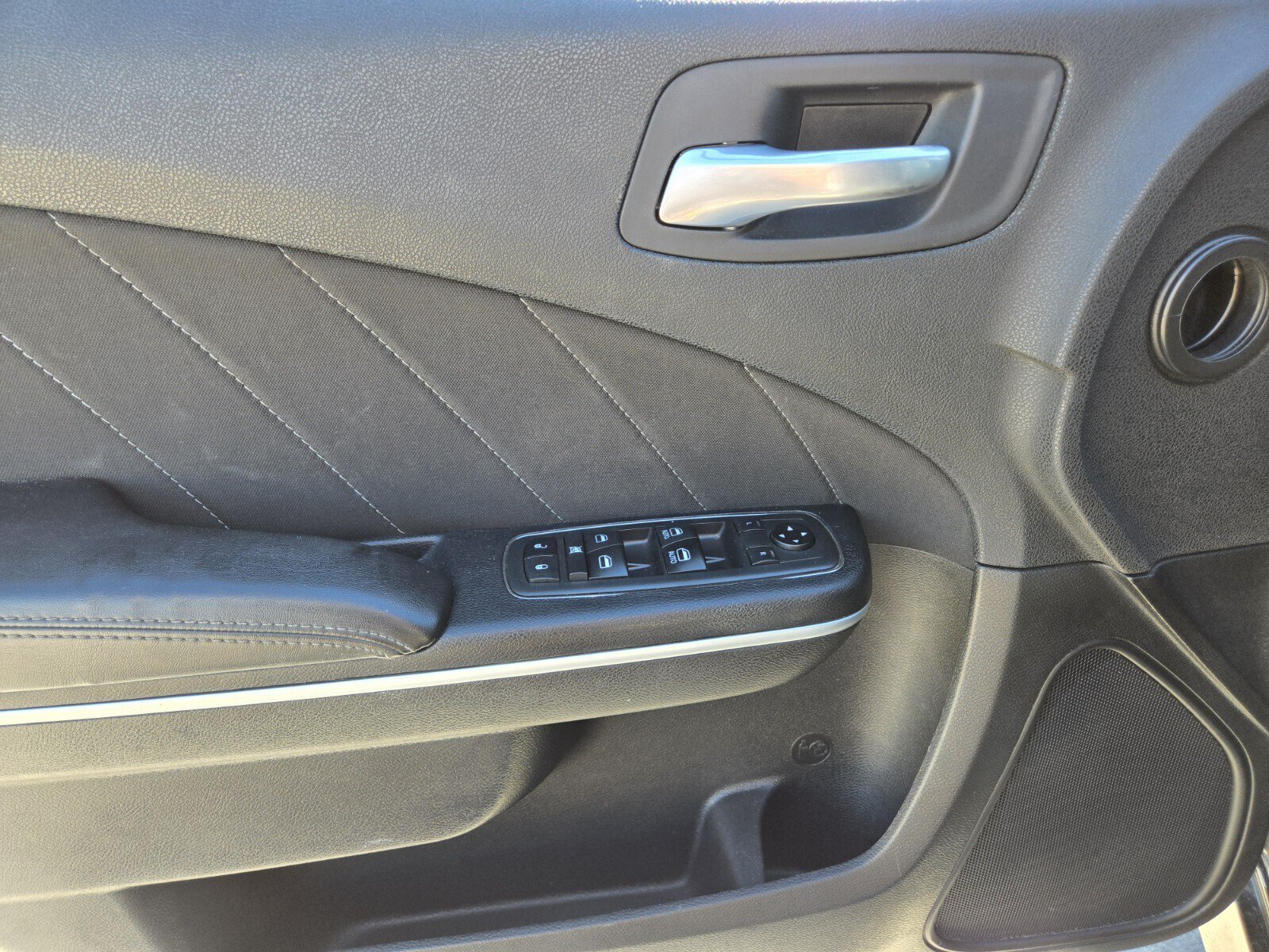 Used 2021 Dodge Charger Scat Pack w/ Navigation & Travel Group RWD image 14