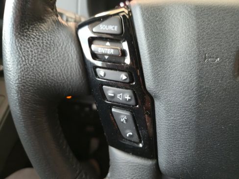 Used 2022 Nissan Frontier PRO-4X w/ Pro-4X Premium Package AWD/4WD image 13