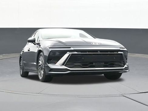 Used 2024 Hyundai Sonata Limited image 54