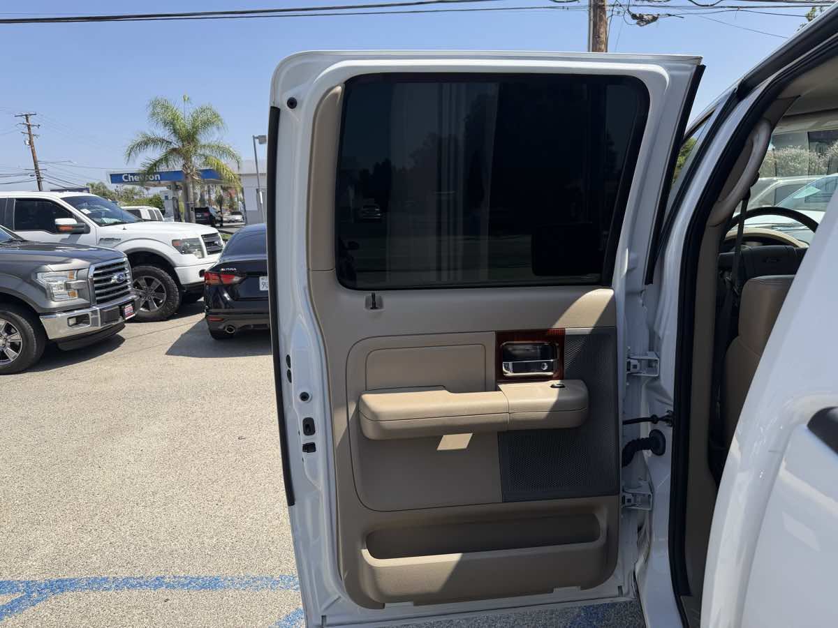 Used 2006 Ford F150 XLT RWD image 16