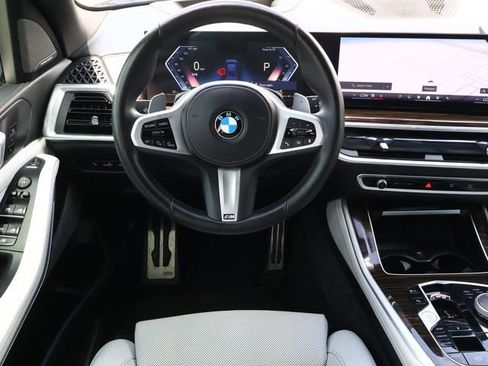 Used 2024 BMW X5 sDrive40i w/ M Sport Package image 10
