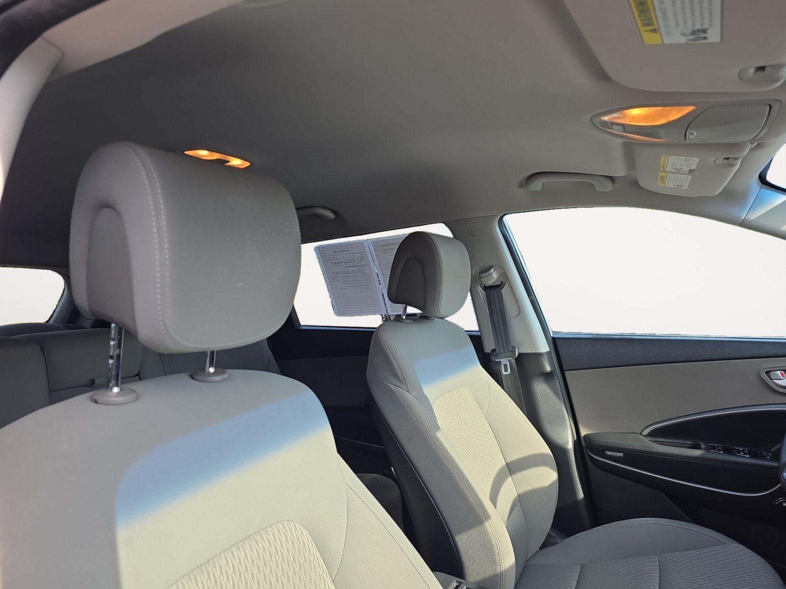 Used 2019 Hyundai Santa Fe XL SE FWD image 11