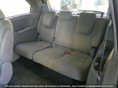 Used 2016 Honda Odyssey LX image 21