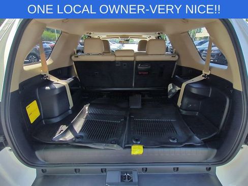 Used 2023 Toyota 4Runner SR5 Premium w/ Moonroof Package RWD image 34