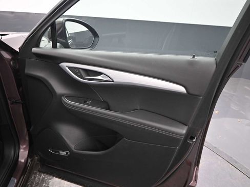 Used 2024 Buick Envision Avenir image 17