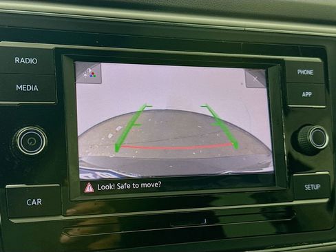 Used 2019 Volkswagen Atlas S image 15