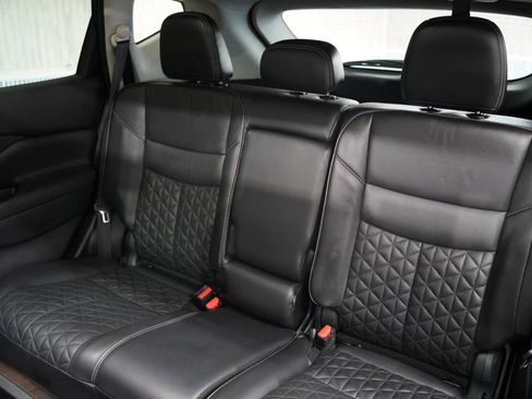 Used 2019 Nissan Murano Platinum w/ Cargo Package FWD image 33