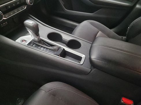 Used 2025 Nissan Altima 2.5 SV FWD image 26
