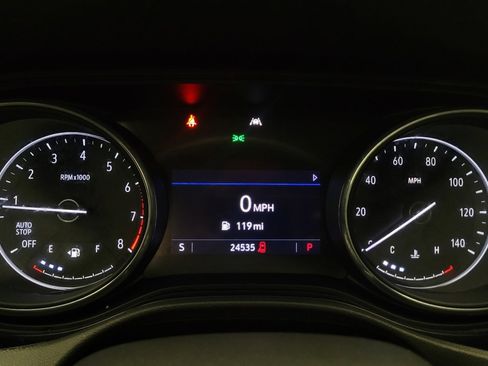 Used 2023 Buick Encore GX Select w/ Sport Touring Package image 23