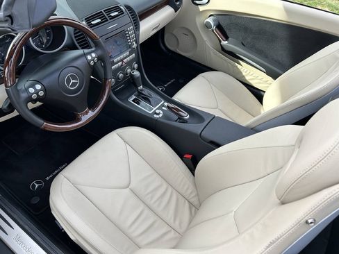 Used 2007 Mercedes-Benz SLK 350 image 28