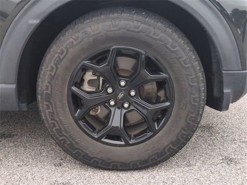 Used 2022 Ford Explorer Timberline image 11