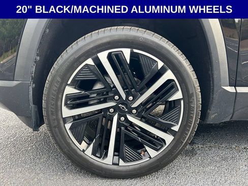 Used 2026 Chevrolet Equinox RS w/ LPO, Floor Liner Package FWD image 7