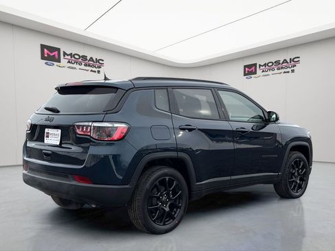 New 2026 Jeep Compass Latitude AWD/4WD image 8