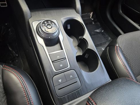 Used 2024 Ford Escape ST-Line AWD/4WD image 14