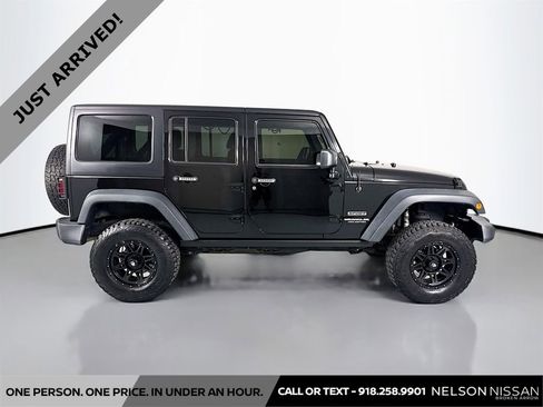 Used 2016 Jeep Wrangler Unlimited Sport w/ Quick Order Package 24S AWD/4WD image 4