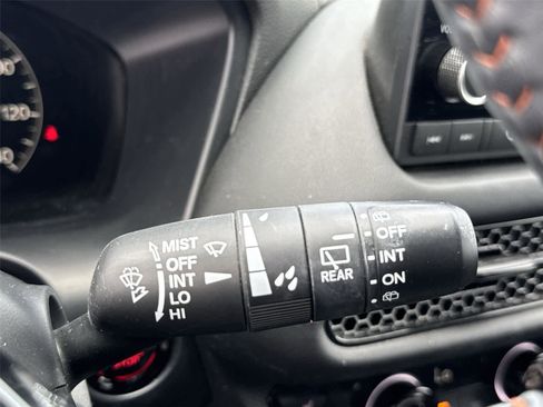 Used 2024 Honda HR-V Sport image 21