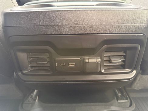 Used 2020 Chevrolet Silverado 1500 RST image 19