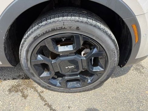 Certified 2024 Kia Sorento SX AWD/4WD image 16