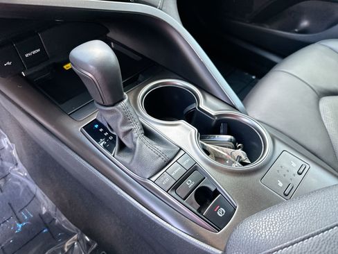 Used 2023 Toyota Camry XSE image 19