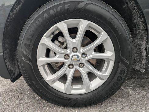 Certified 2021 Chevrolet Equinox LT image 10