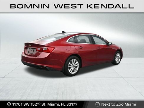 Used 2017 Chevrolet Malibu LT image 5