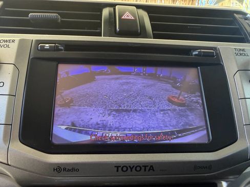 Used 2012 Toyota 4Runner SR5 w/ Convenience Pkg image 26