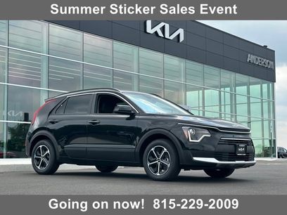 New 2025 Kia Niro LX
