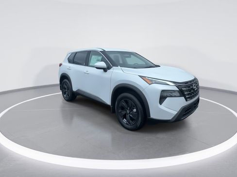 New 2026 Nissan Rogue SV w/ Cold Weather Package FWD image 2