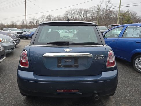 Used 2011 MINI Cooper Hardtop image 5
