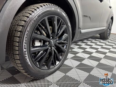 Certified 2022 Kia Telluride SX w/ SX Prestige Package AWD/4WD image 14