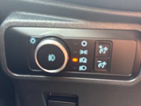 Certified 2025 Ford Bronco Outer Banks AWD/4WD image 19
