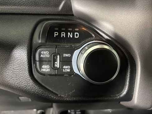 Used 2022 RAM 1500 Big Horn AWD/4WD image 14