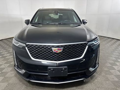 Used 2024 Cadillac XT6 Luxury image 8
