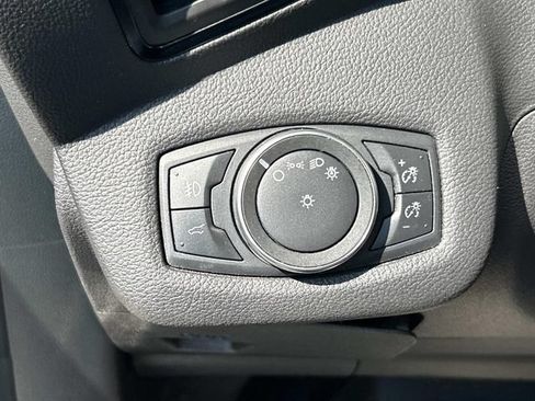 Certified 2019 Ford Escape Titanium AWD/4WD image 33