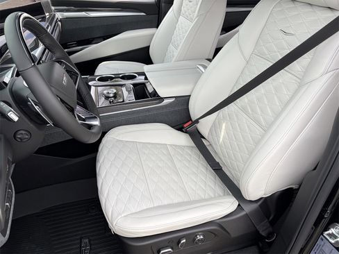 Certified 2026 Cadillac Escalade V w/ LPO, ONYX Package image 20