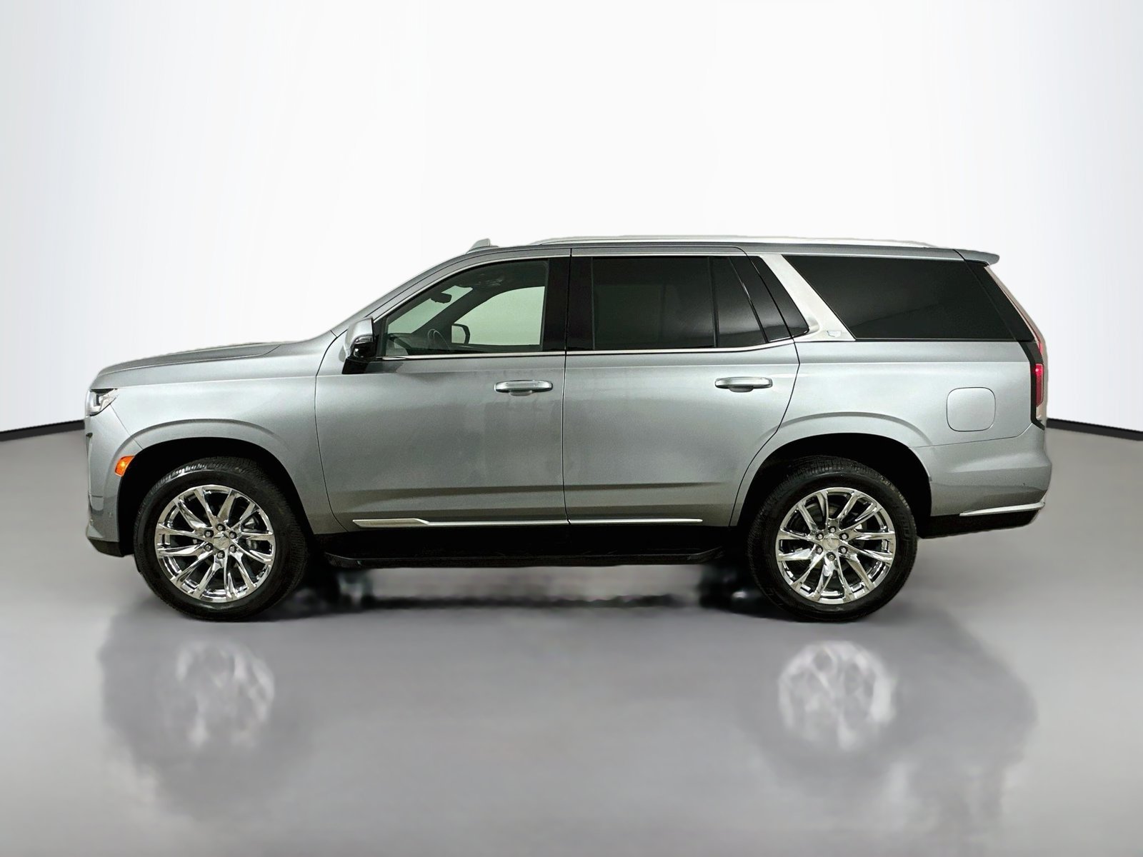 Used 2023 Cadillac Escalade Premium Luxury w/ LPO, Radiant Package AWD/4WD image 8