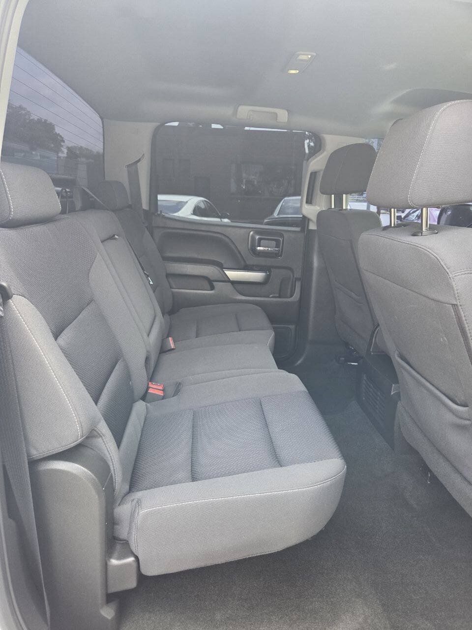 Used 2018 Chevrolet Silverado 1500 LT w/ LT Eassist Package RWD image 17