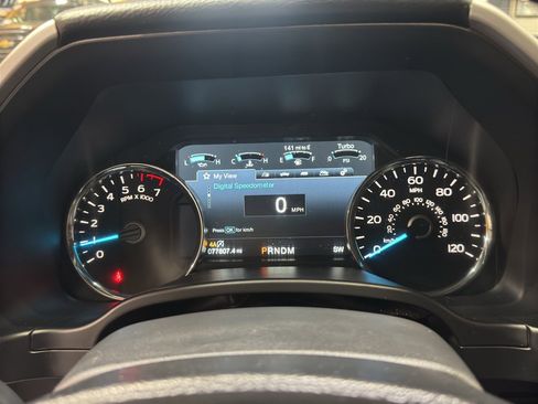 Used 2019 Ford F150 Lariat w/ Equipment Group 502A Luxury image 27